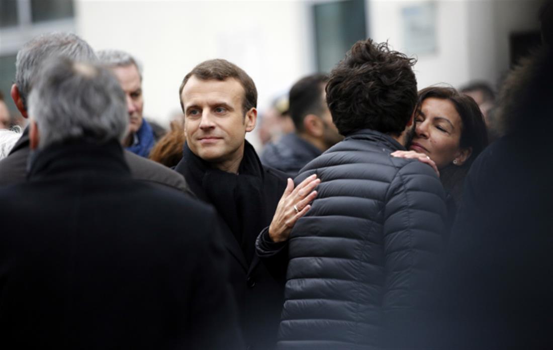 AP - Γαλλία - Μακρόν - Charlie Hebdo