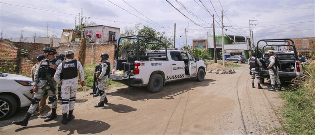 Μεξικό: μακελειό σε ανταλλαγή πυρών με απαγωγείς (εικόνες)