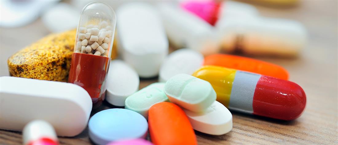 Πλεύρης - Φάρμακα:  έλεγχος σε 9 πολυεθνικές για τα αποθέματα