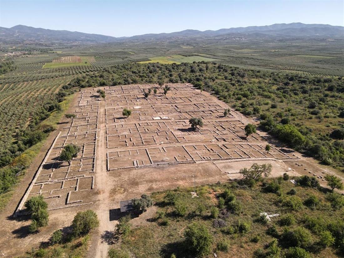 Όλυνθος - αρχαιολογικός χώρος