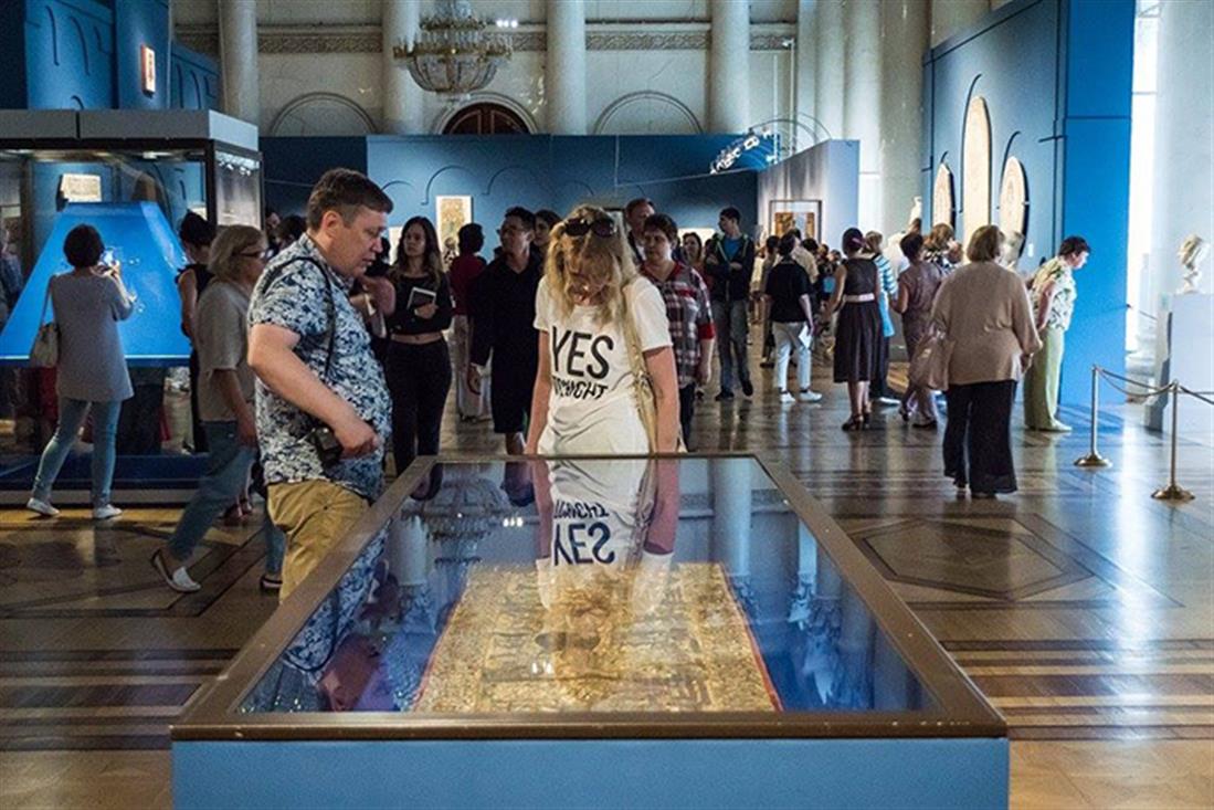 Εγκαίνια - έκθεση - Το Βυζάντιο μέσα στους αιώνες - Μουσείο Ερμιτάζ - Αγία Πετρούπολη