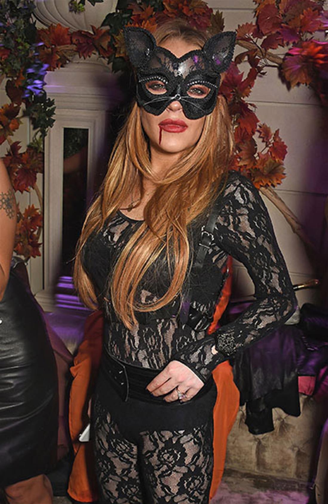 σέξι εμφανίσεις - celebrities - Halloween - Linday Lohan