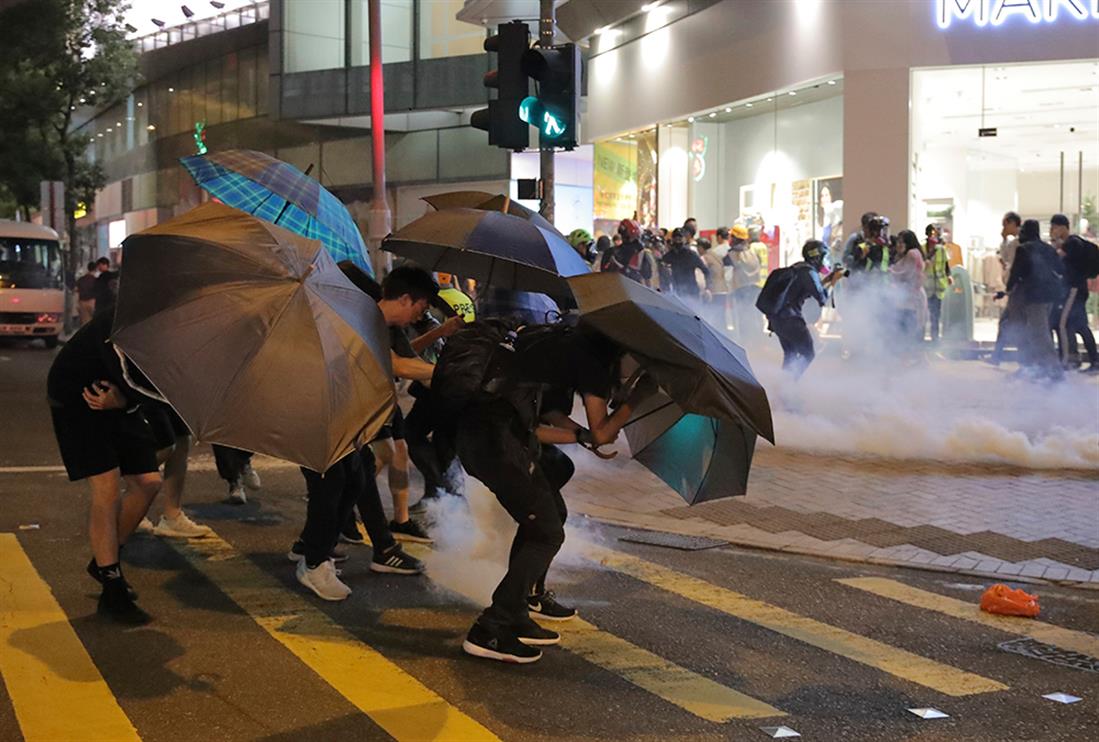 διαδηλώσεις - Χονγκ Κονγκ - επεισόδια