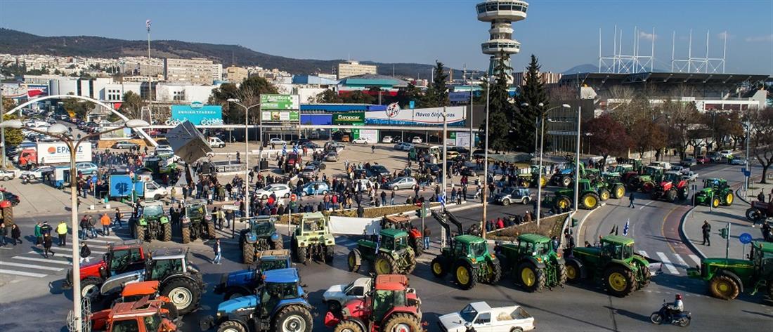 ΘΕΣΣΑΛΟΝΙΚΗ - ΔΙΑΜΑΡΤΥΡΙΑ ΑΓΡΟΤΩΝ ΜΕ ΤΡΑΚΤΕΡ ΣΤΗΝ AGROTICA