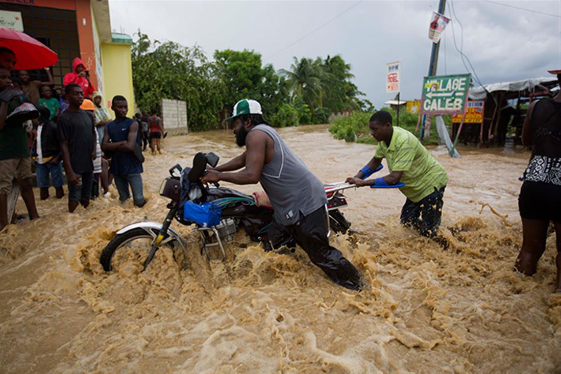 AP - Αϊτή - τυφώνας - Μάθιου - κακοκαιρία