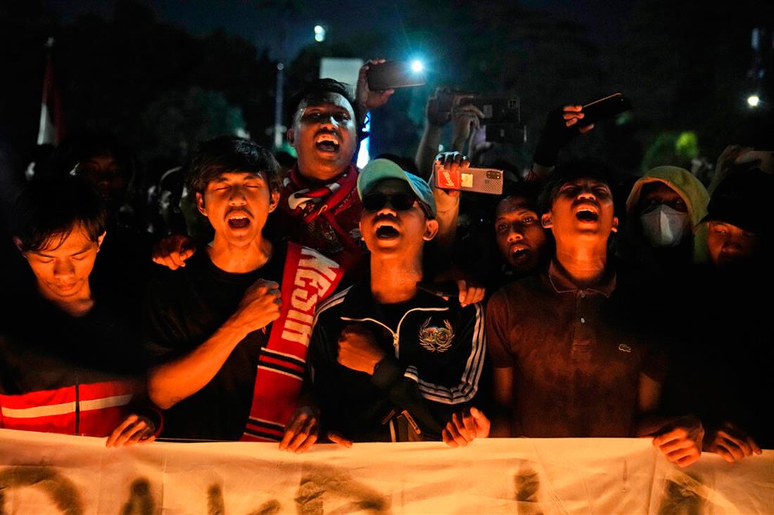 Ινδονησία - αγώνας ποδοσφαίρου - μακελειό - νεκροί - επόμενη μέρα