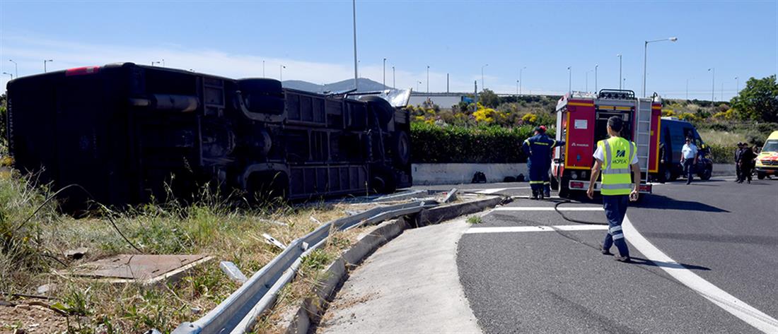 Ανετράπη κλούβα του Μεταγωγών στην Αθηνών - Κορίνθου