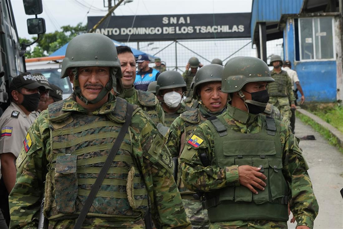 AP - Εκουαδόρ - φυλακές - εξέγερση