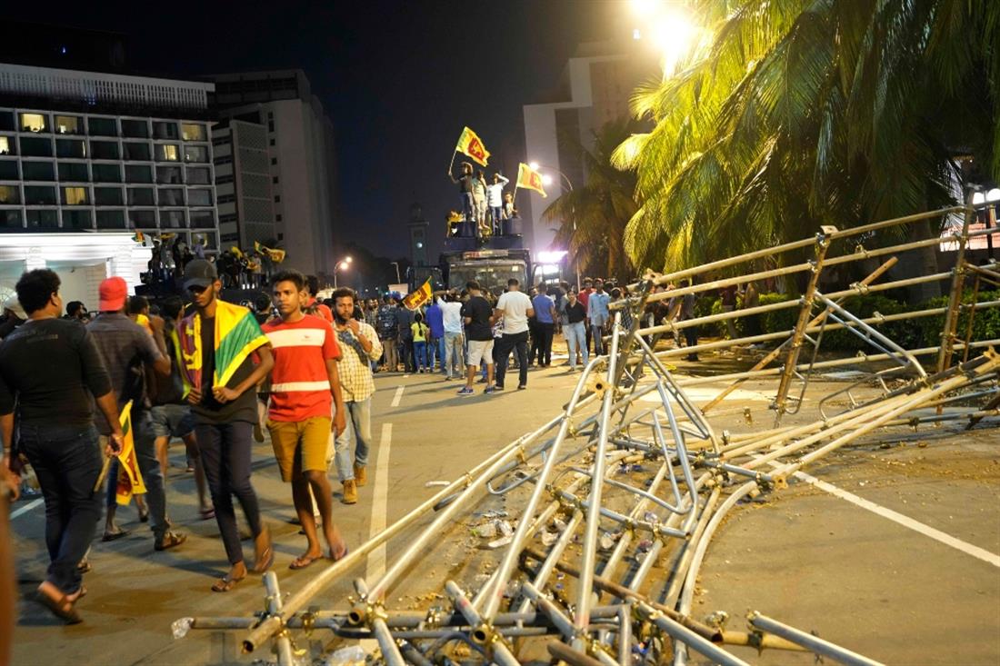 AP - Σρι Λάνκα - Προεδρικό Μέγαρο - διαδηλωτές