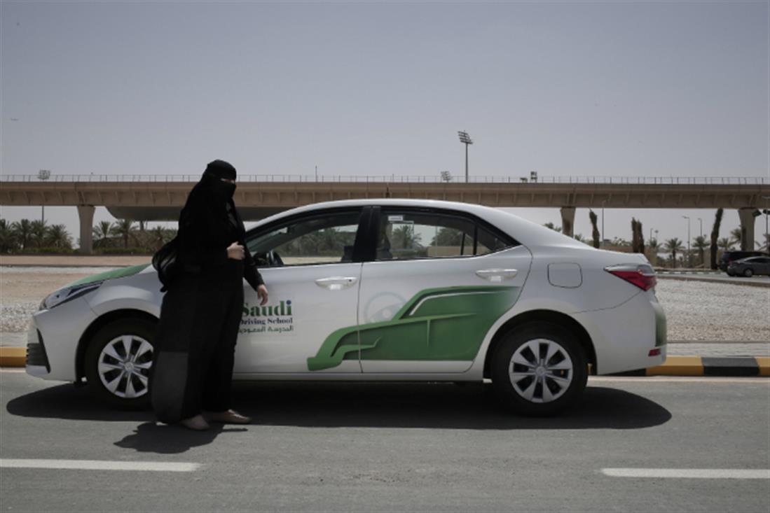 Σαουδική Αραβία - Γυναίκες - οδήγηση