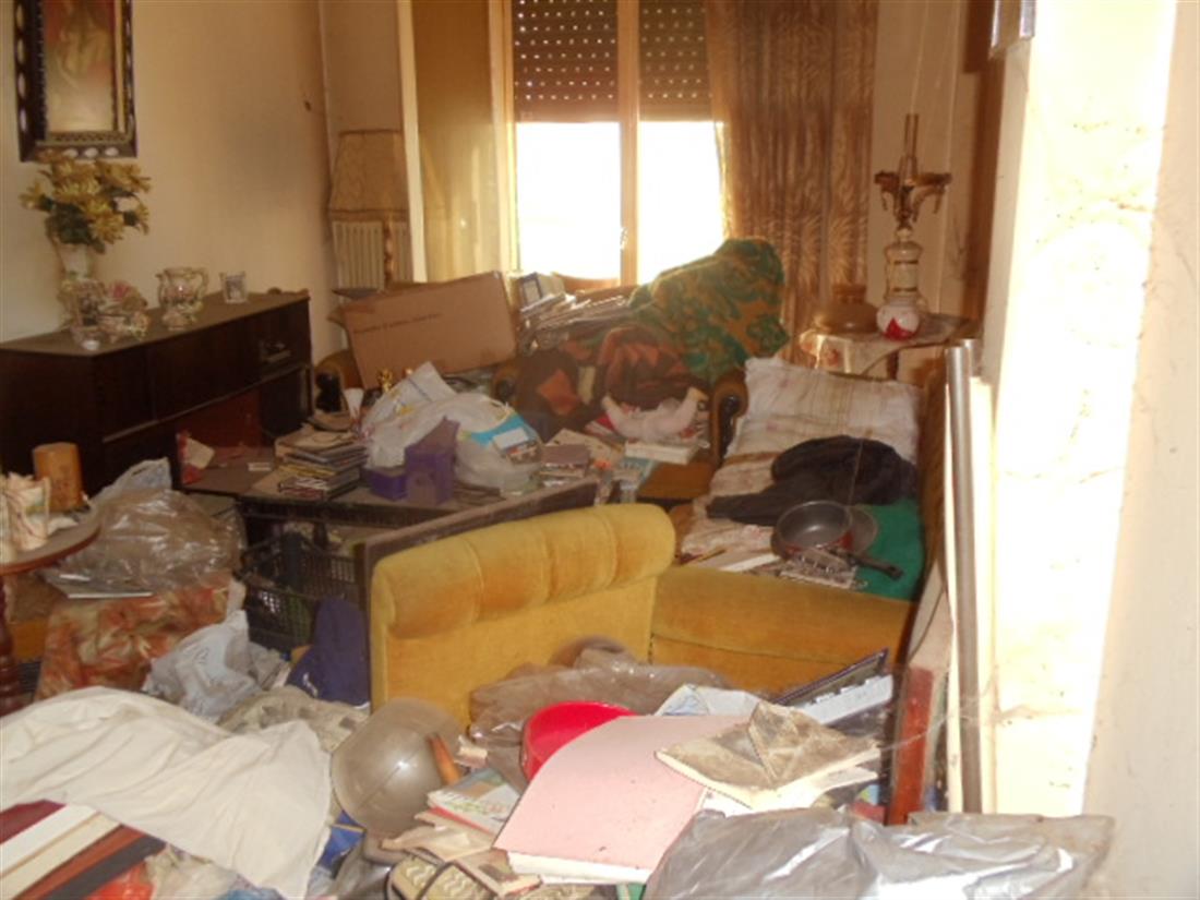 Θεσσαλονίκη - Σύλληψη 58χρονου - σπίτι - σκουπίδια