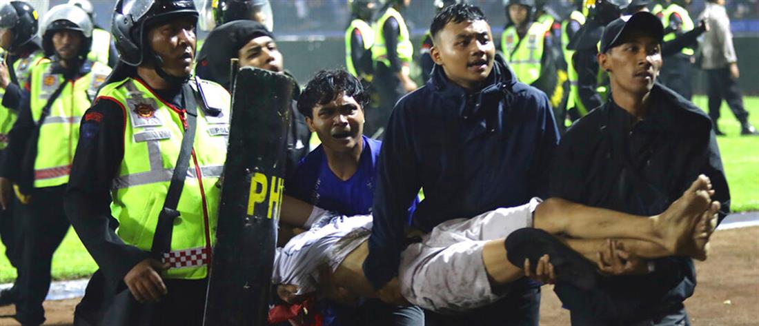 Ινδονησία: Δεκάδες νεκροί σε αγώνα ποδοσφαίρου - Παιδιά μεταξύ των θυμάτων (εικόνες)