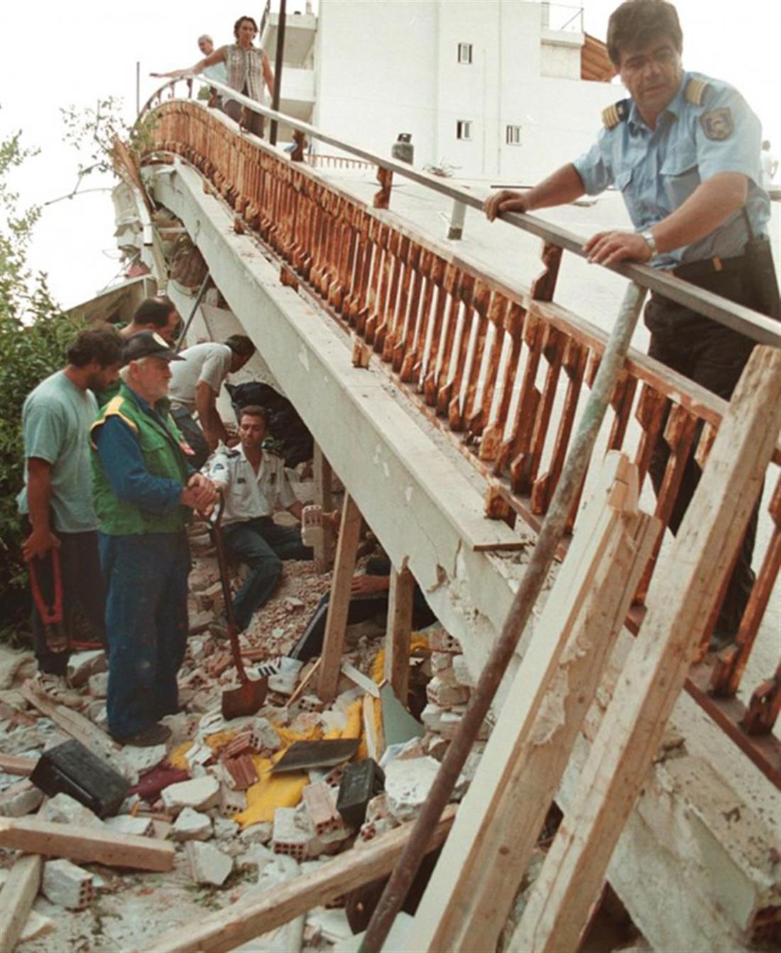 Σεισμός 1999 - Αθήνα - Πάρνηθα