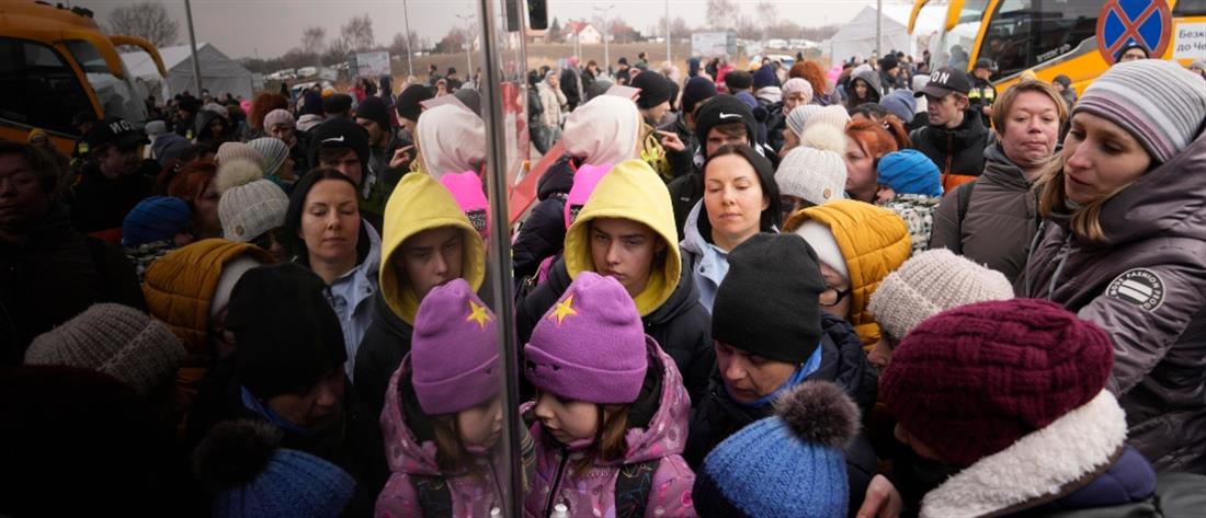 AP  Ουκρανία -Πρόσφυγες