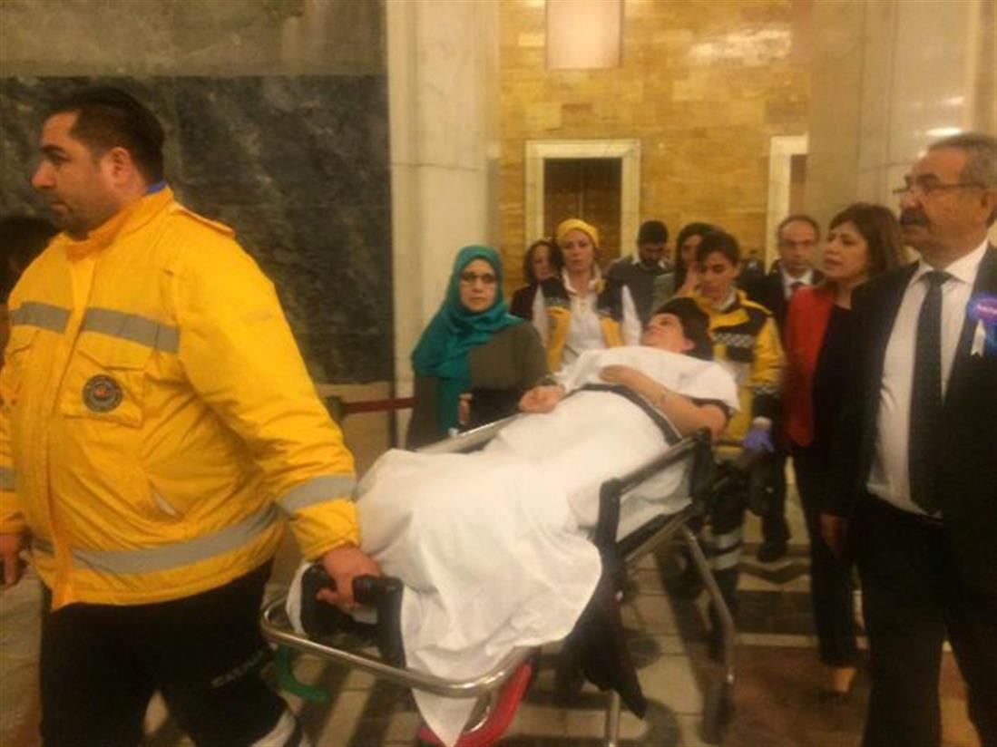 Τουρκία - βουλευτίνες - τραυματισμένες