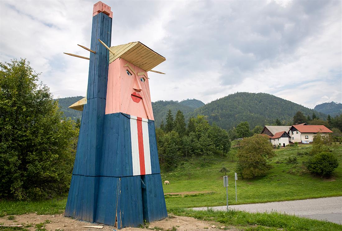 άγαλμα - Ντόναλτ Τραμπ - Σλοβενία - 2019