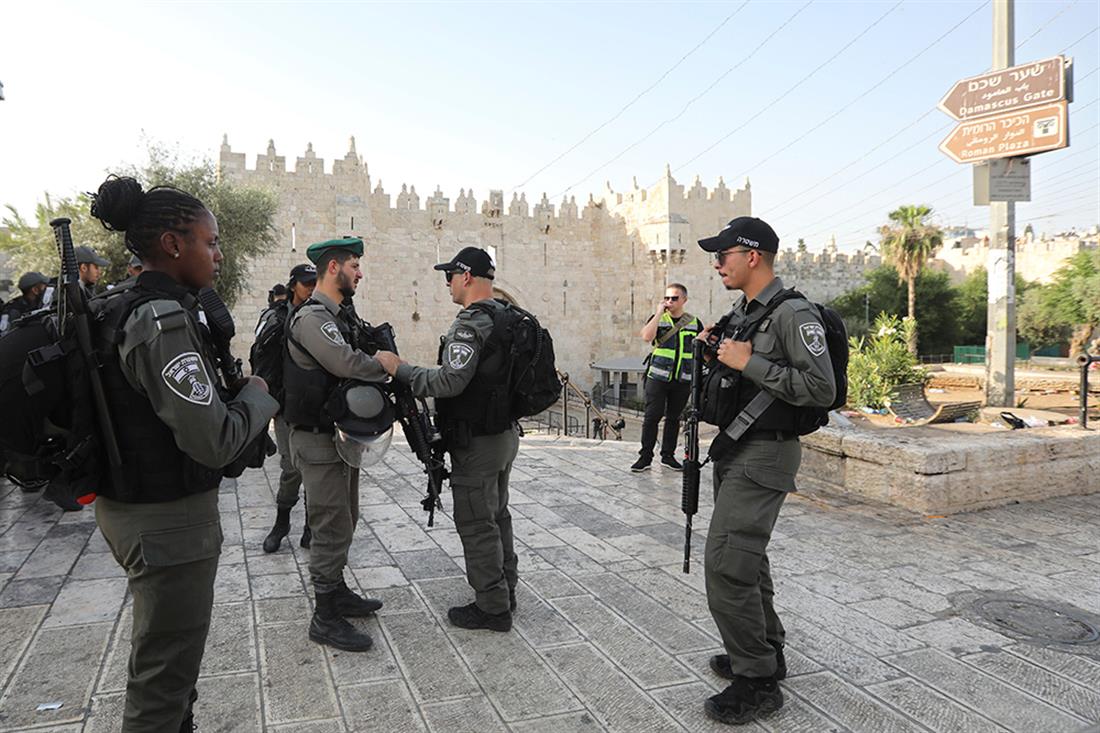 AP - Ιερουσαλήμ - επίθεση με μαχαίρι