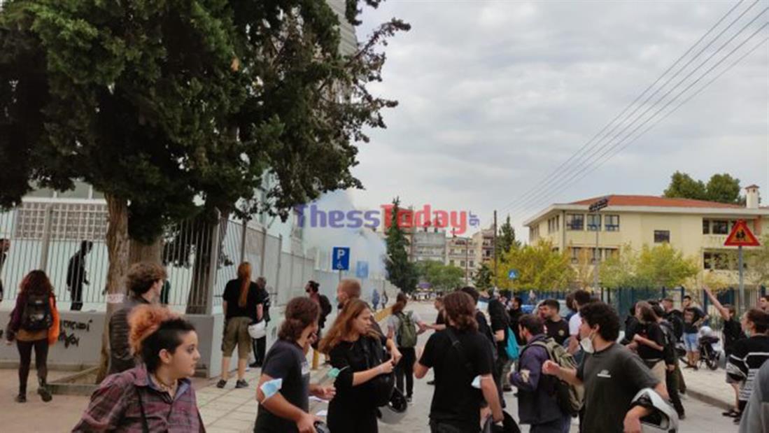 Επίθεση - κουκουλοφόροι - μαθητές - Σταυρούπολη - Θεσσαλονίκη