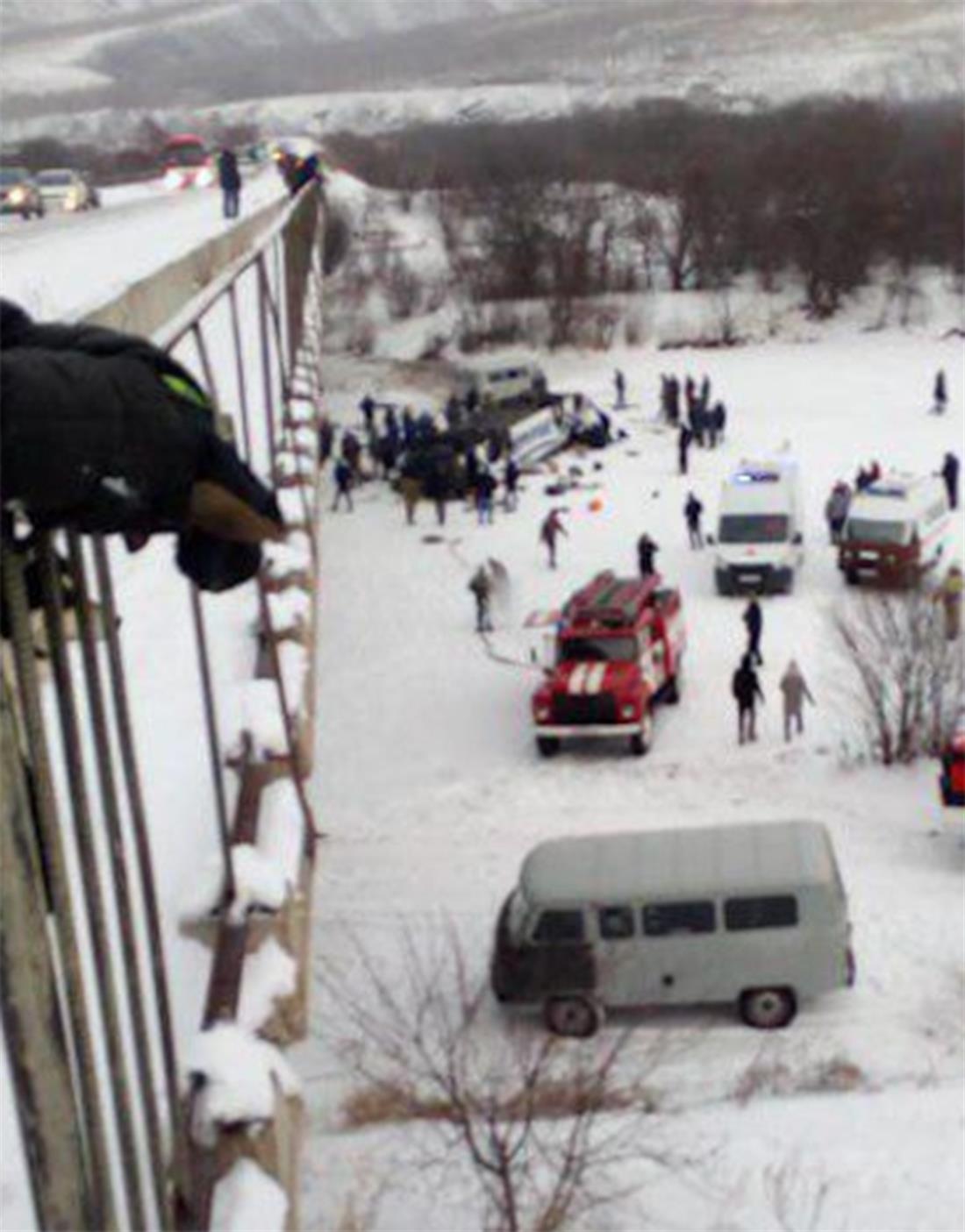 Ρωσία - λεωφορείο - γέφυρα - τροχαίο δυστύχημα
