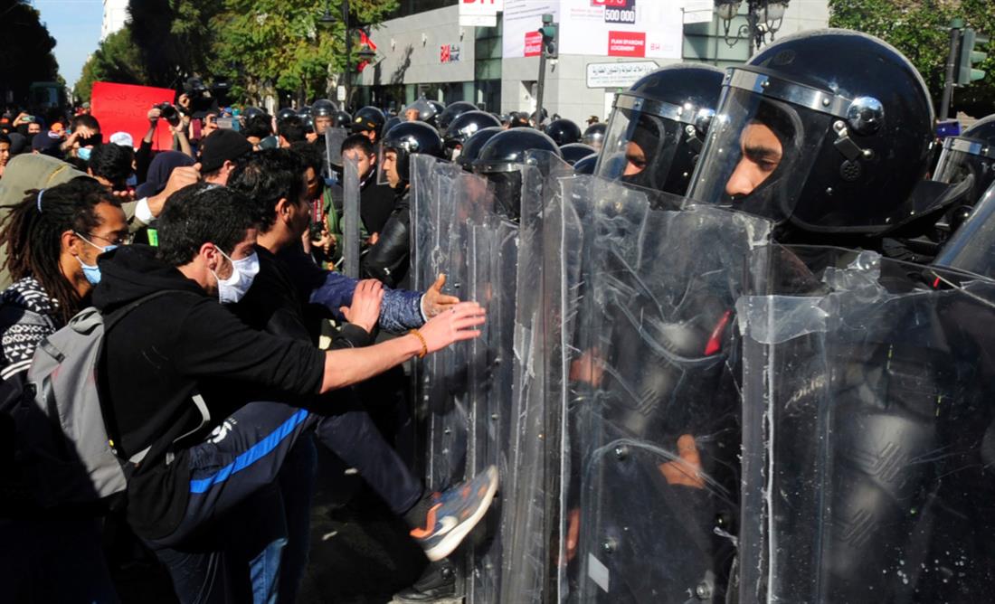 AP - Tυνησία - διαδηλώσεις