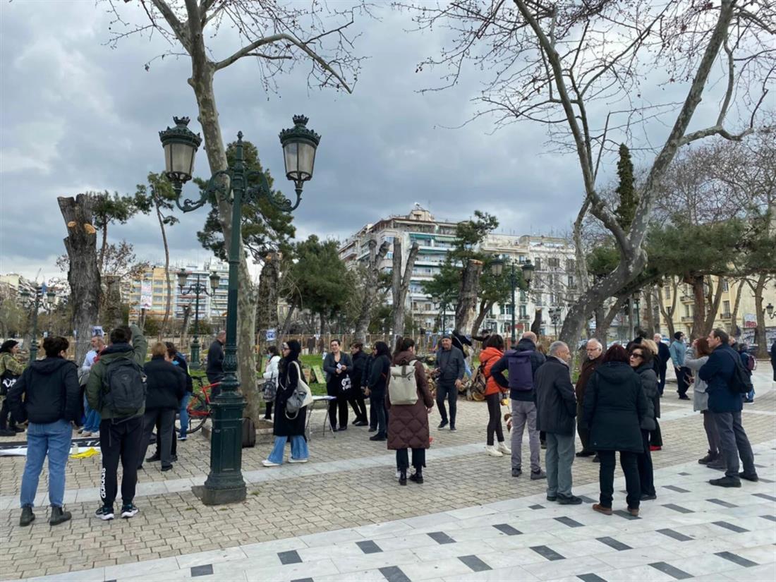 Θεσσαλονίκη - διαμαρτυρία - κοπή δέντρων