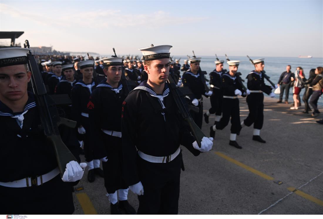 Στρατιωτική παρέλαση - Θεσσαλονίκη - 28η Οκτωβρίου