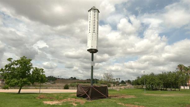 Ισπανία: Δημιούργησαν πύργο - φωλιά πουλιών και νυχτερίδων για να καταπολεμήσουν τον μεγάλο πληθυσμό των εντόμων