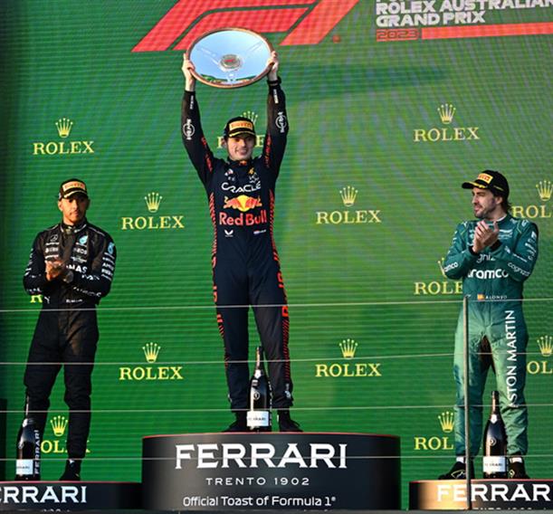GP Αυστραλίας: Το 3/3 η Red Bull με Verstappen στον πιο επεισοδιακό αγώνα της σεζόν, επιστροφή στο βάθρο για Hamilton!