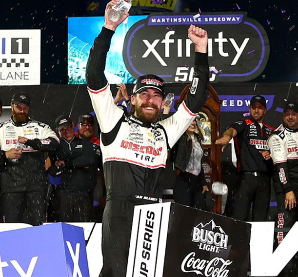 NASCAR Cup – Playoff: Ο Blaney το έκανε ξανά στο Martinsville, αγωνία ακόμα και μετά τον τερματισμό για τους Championship 4