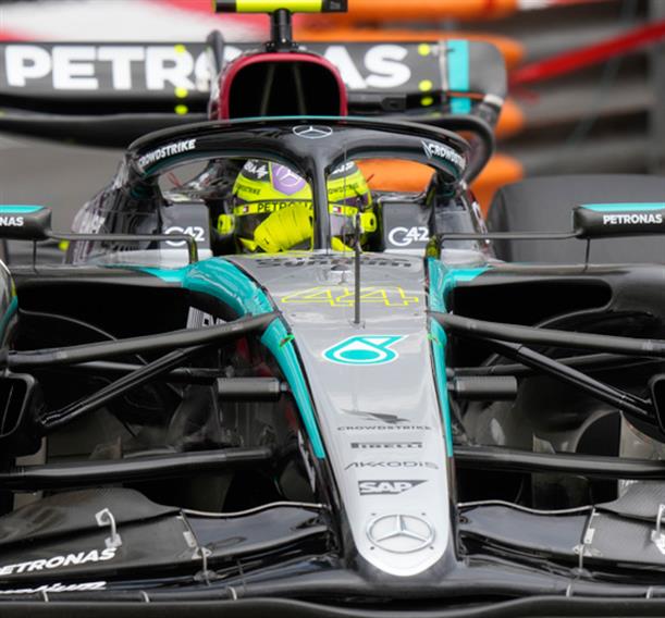 GP Μονακό: 1-3 η Mercedes στο FP1, με τον Hamilton στην κορυφή
