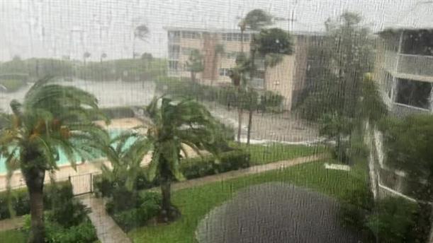 Φλόριντα: Το πέρασμα του κυκλώνα "'Ιαν"