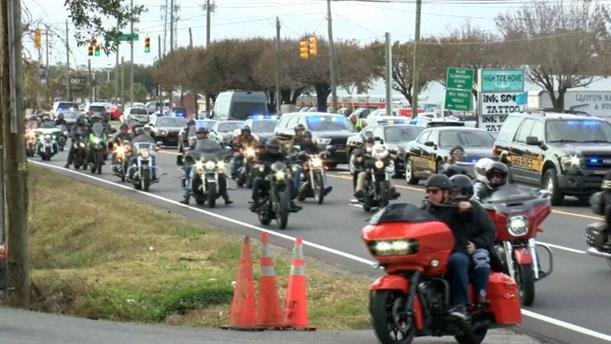 ΗΠΑ - Wilmington: Εκατοντάδες μοτοσικλέτες γέμισαν τους δρόμους για καλό σκοπό