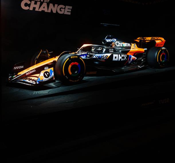 McLaren: Το εξατομικευμένο livery ενόψει Ιαπωνίας (video)