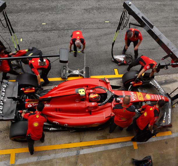 Θα μπορέσει η Ferrari να αναμειχθεί στη μάχη για τη δεύτερη θέση;