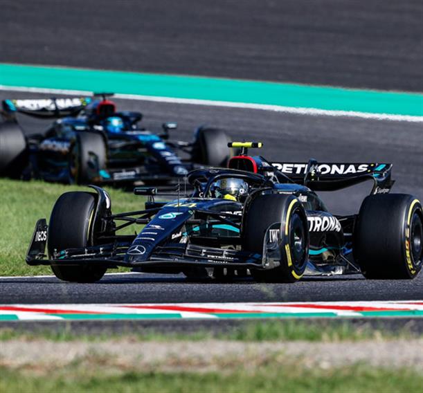 Προστάτεψε τον Hamilton η Mercedes με την αλλαγή θέσεων στη Σουζούκα