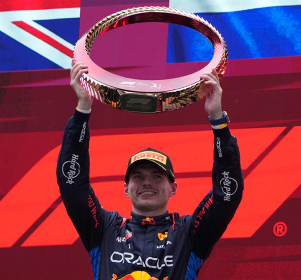 GP Κίνας: 1-3 η Red Bull με νίκη Verstappen και ανάμεσά τους ο Norris