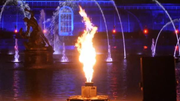 Λονδίνο: Εντυπωσιακά θεάματα με νερό και φως στους Βασιλικούς Βοτανικούς Κήπους του Kew
