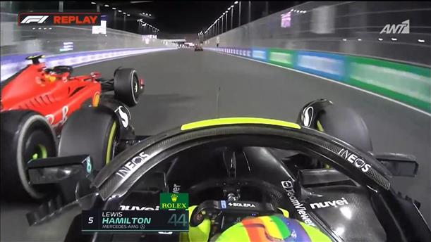 Ο Hamilton προσπέρασε τον Sainz