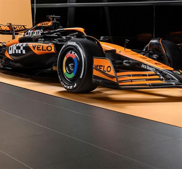 Η McLaren παρουσίασε την MCL38