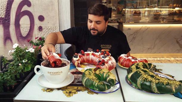 Viral τα γιγάντια κρουασάν που σερβίρει φούρνος στο Μιλάνο