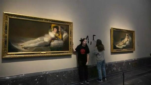 Ισπανία: Ακτιβιστές κόλλησαν τα χέρια τους σε πίνακες του Goya