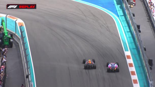 Η προσπέραση του Perez στον Ricciardo