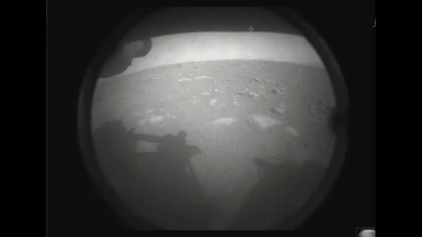 Η πρώτη φωτογραφία του Perseverance από τον Άρη
