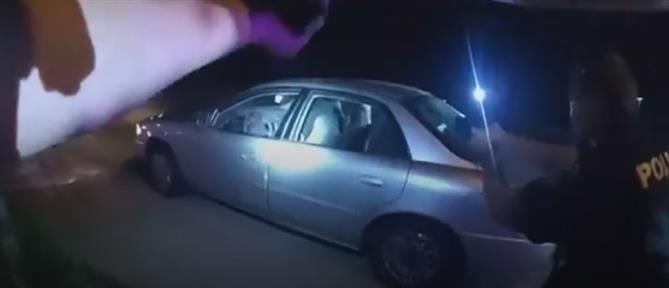 Οχάιο: Η στιγμή που αστυνομικοί γαζώνουν αφροαμερικανό (βίντεο)