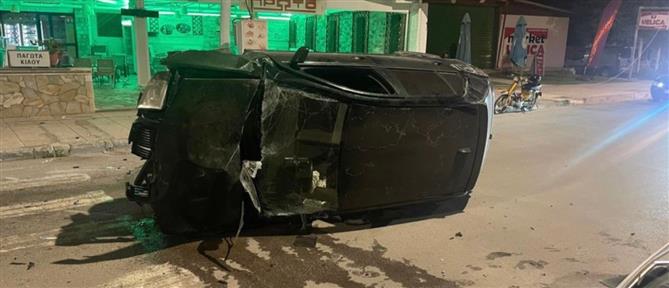 Λάρισα: Τροχαίο ατύχημα με τρεις τραυματίες (εικόνες)