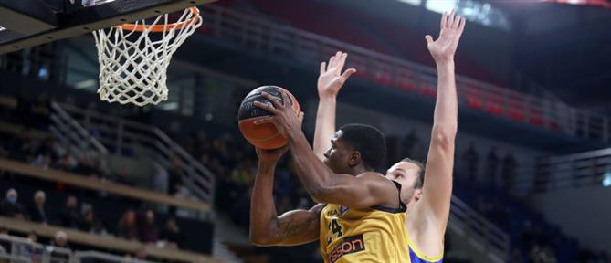 Basket League: η ΑΕΚ νίκησε... δύσκολα το Περιστέρι